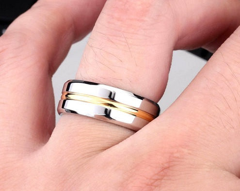 God Onverenigbaar Annoteren 7mm Silver Gold Titanium Stainless Steel Ring Men's Wedding Band Silve – A  Sense of Style