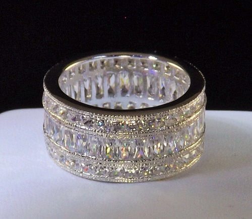 18K White Gold Cushion Diamond Shared Prong Halo Engagement Ring -1/5c –  RockHer.com